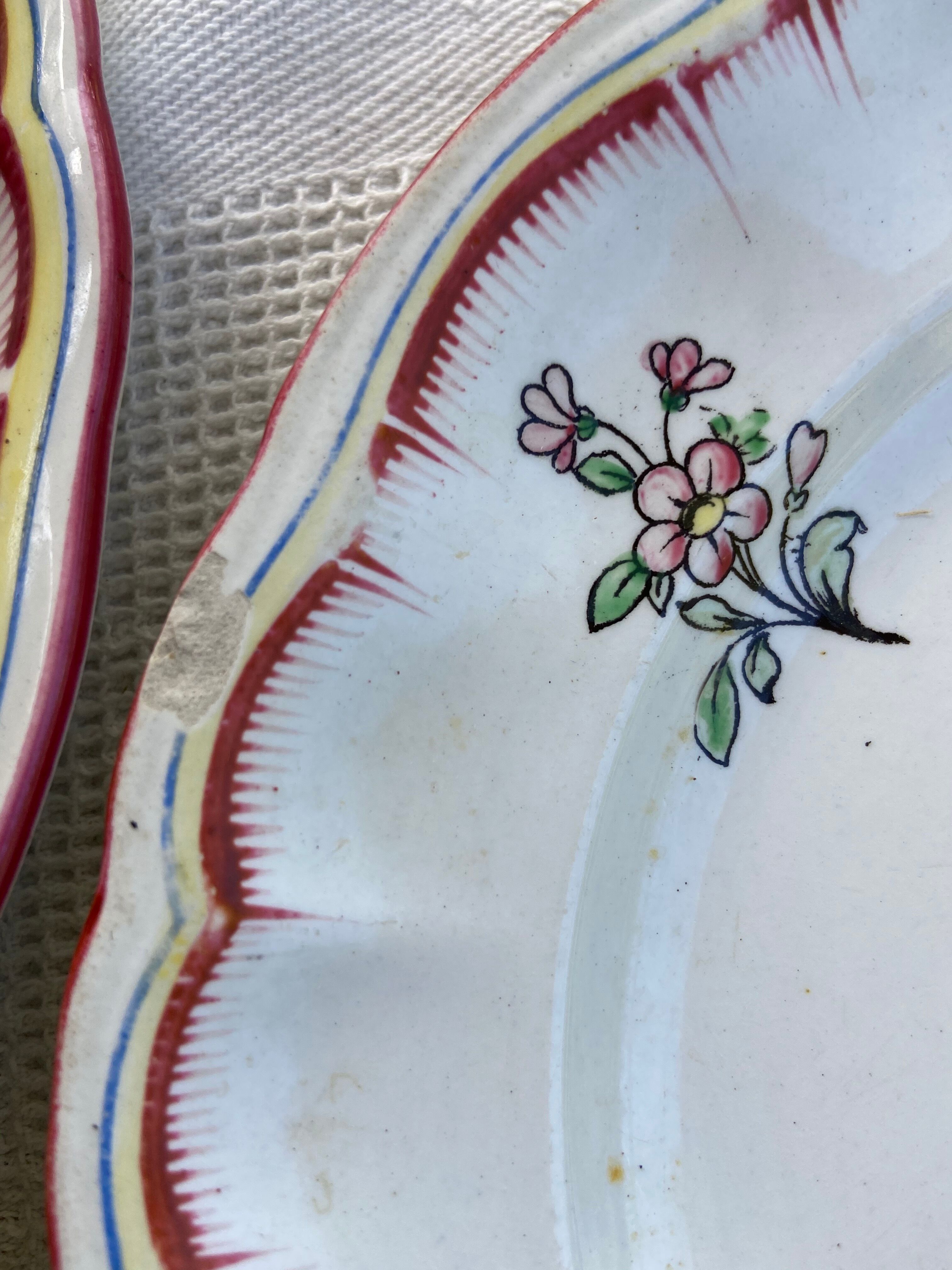 Lot de 6 assiettes à dessert Lunéville décor de fleurs