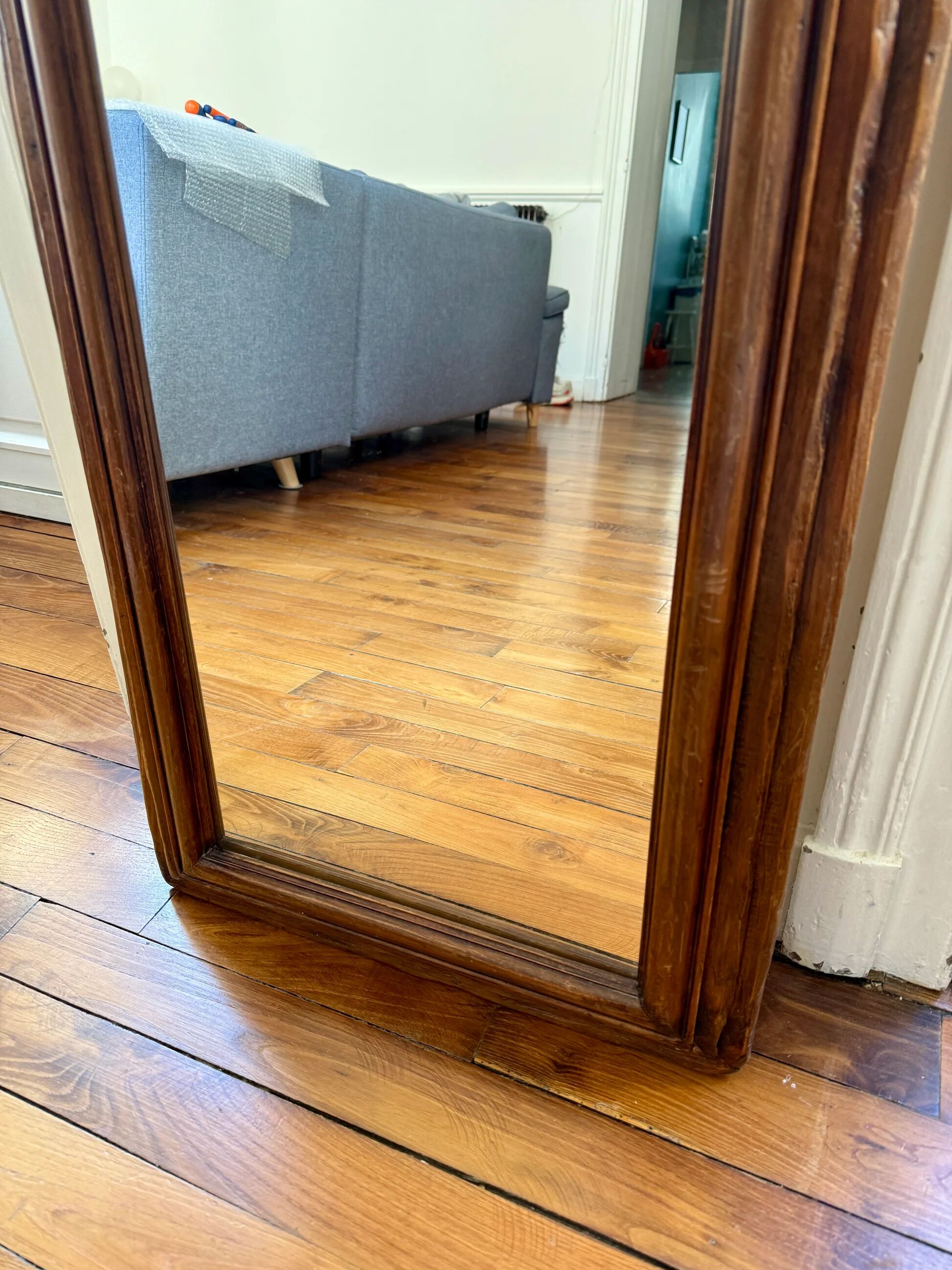 Light wooden tabletop mirror - vintage charm