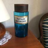 Napoleon III pharmacy pot