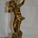 Table lamps with love in golden regulation