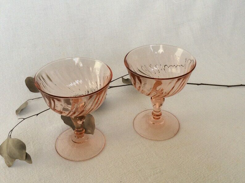 Set of 2 champagne glasses Luminarc Rosaline cocktail 70s