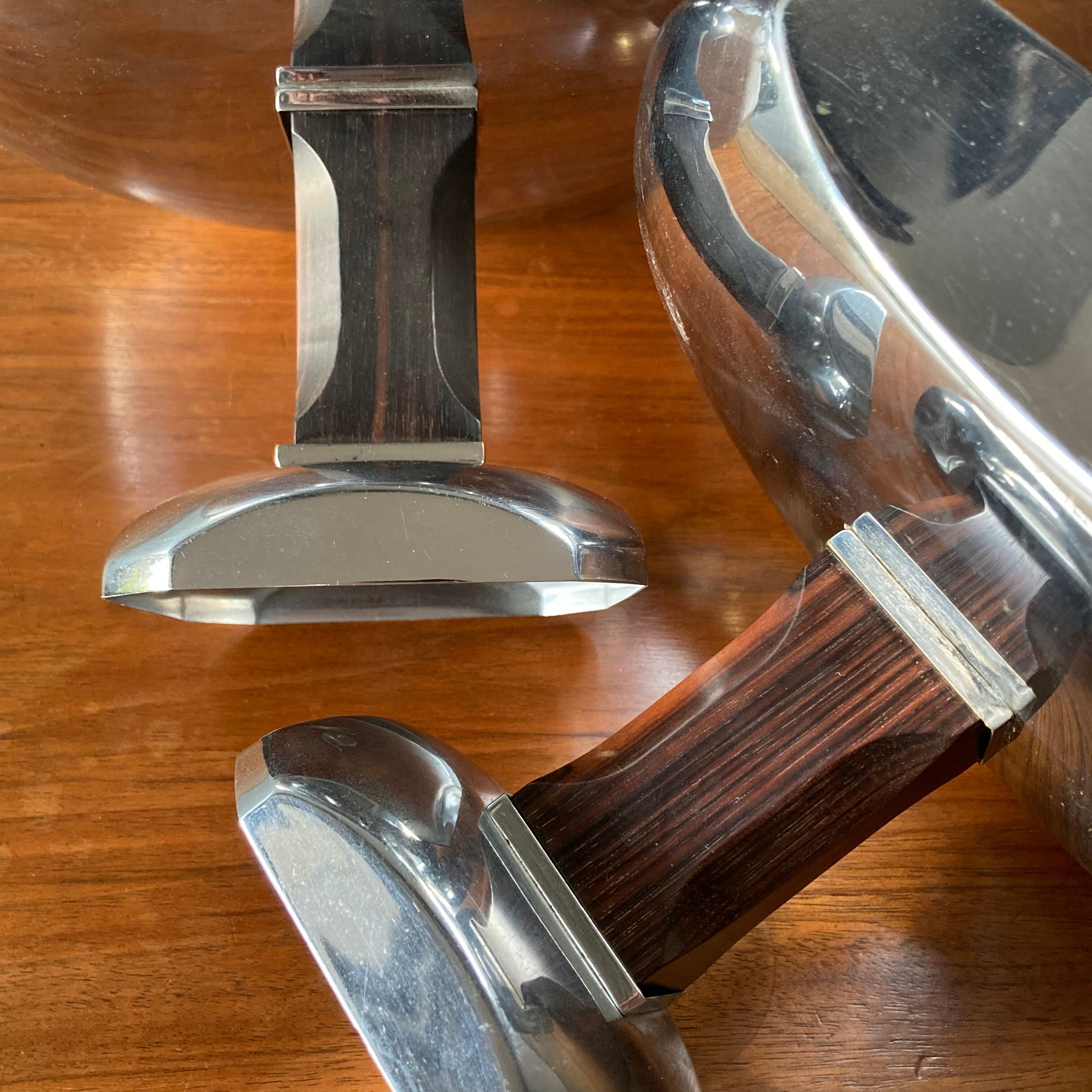 Pair of standing cups in chrome-plated metal and Rosewood from Rio, French work of the Art Deco period