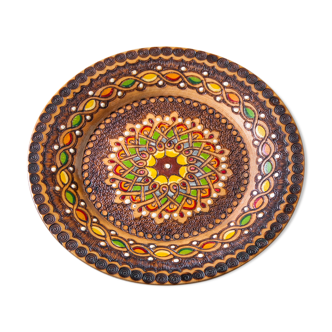 Decorative wooden plate