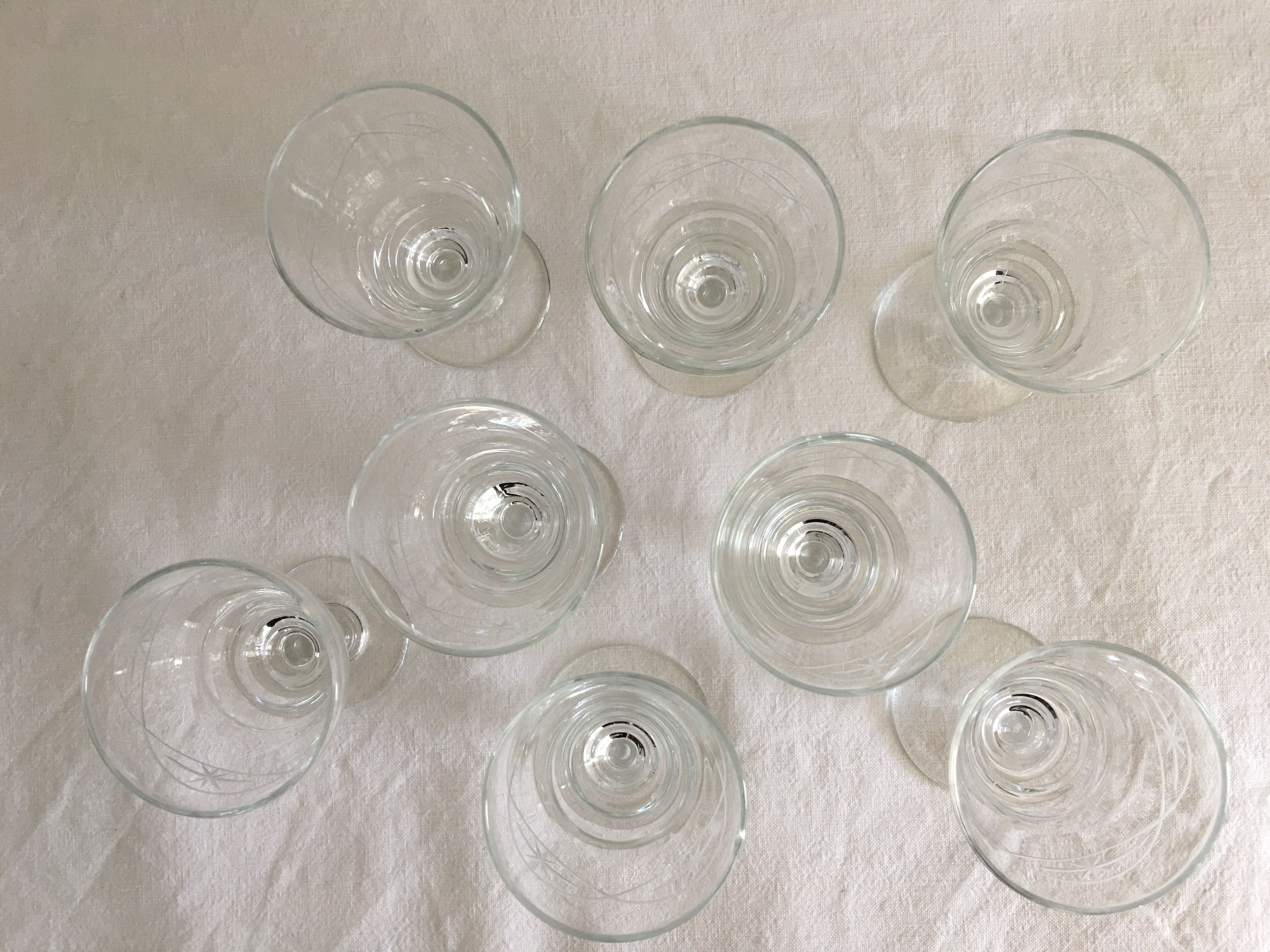 Suite of 8 liquor glasses 1930  engraved blown glass