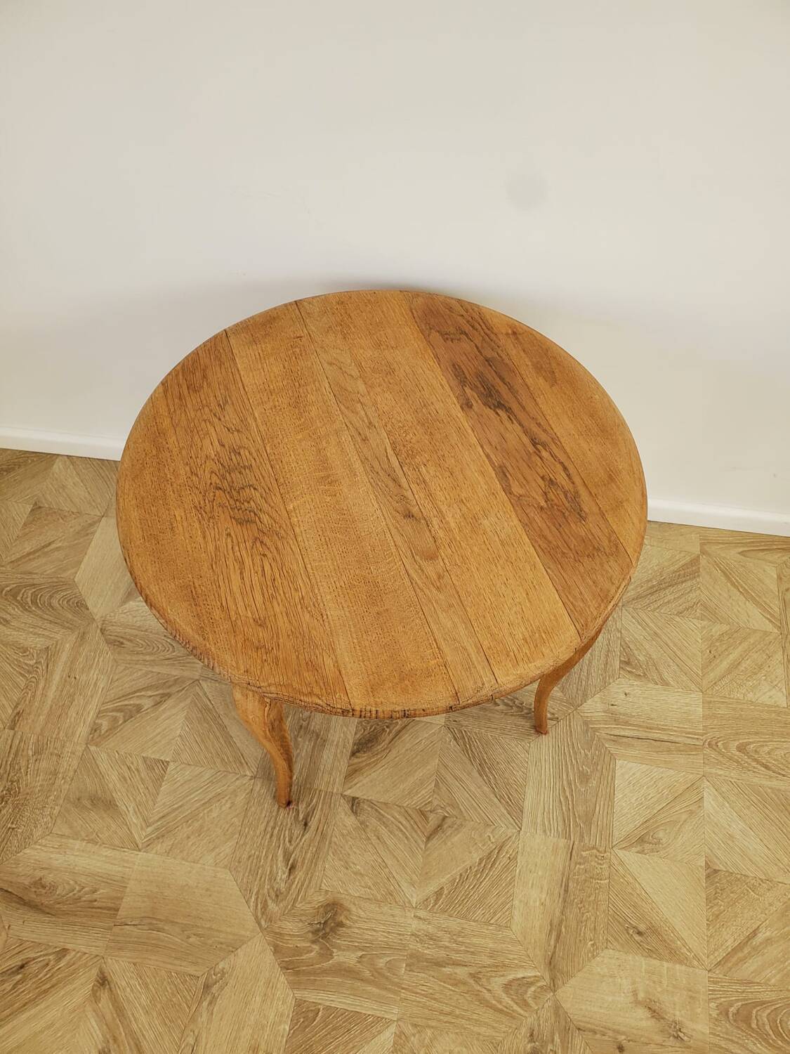 Table en bois ronde