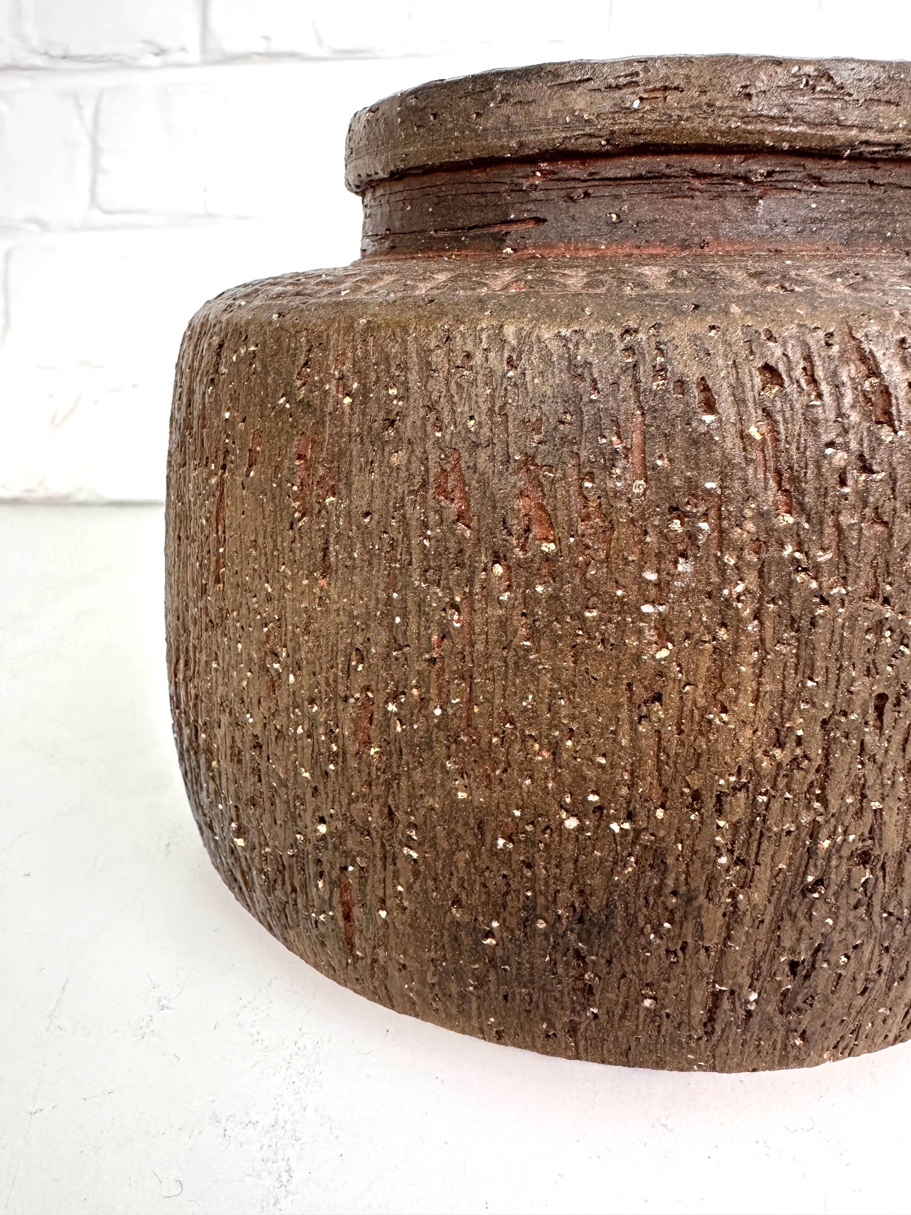 Sculptural stoneware vase by Harry Tusbo, Denmark, 1970s.