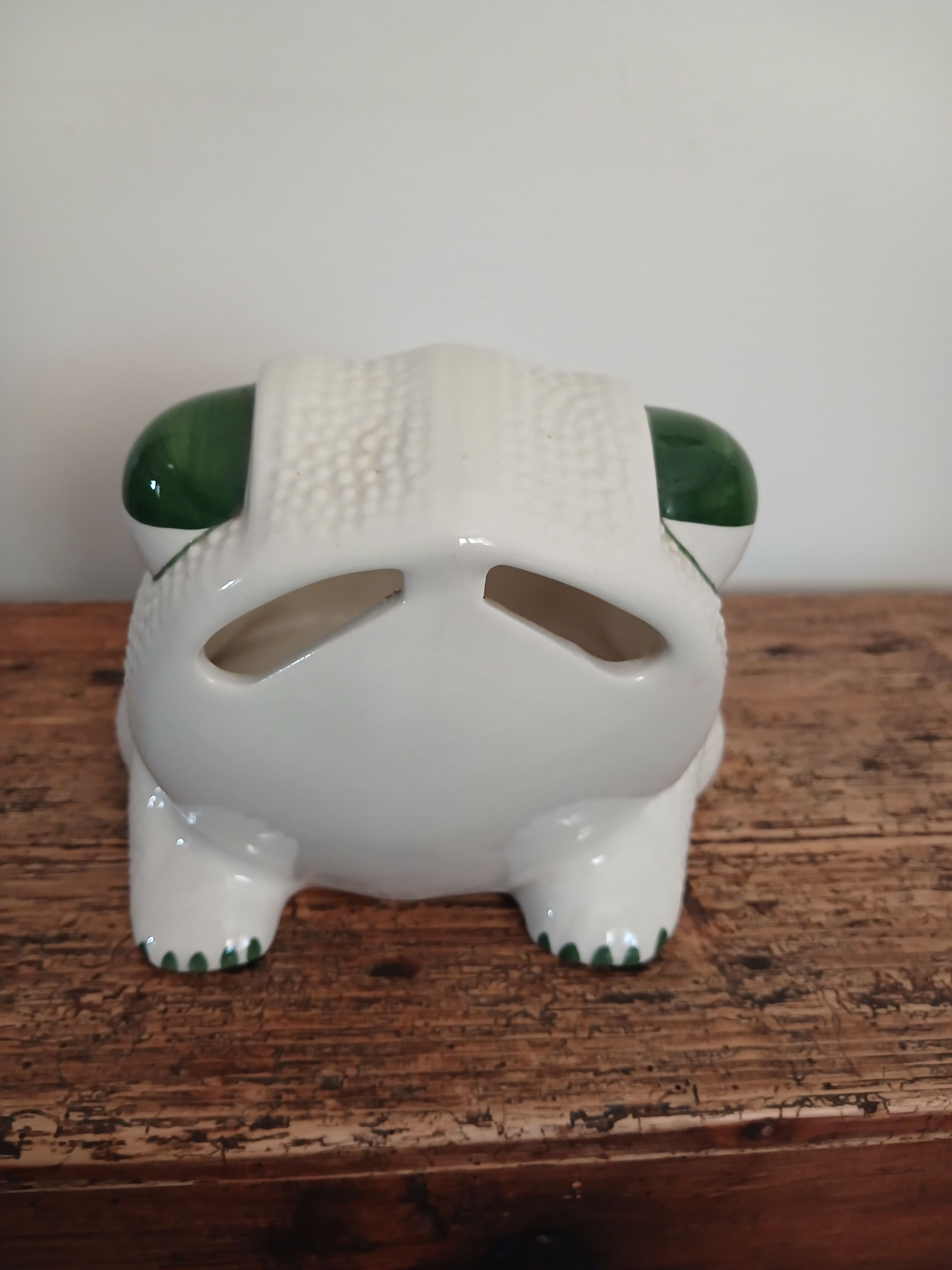 Vintage plant pot