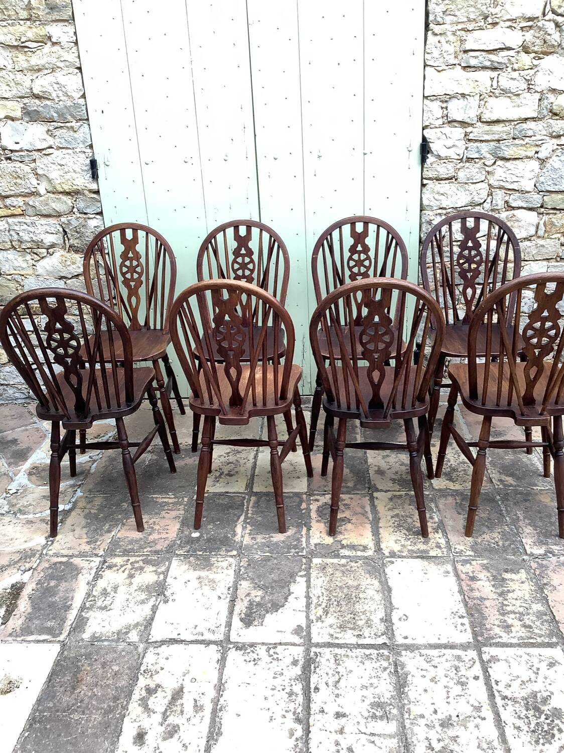 8 Windsor chairs
