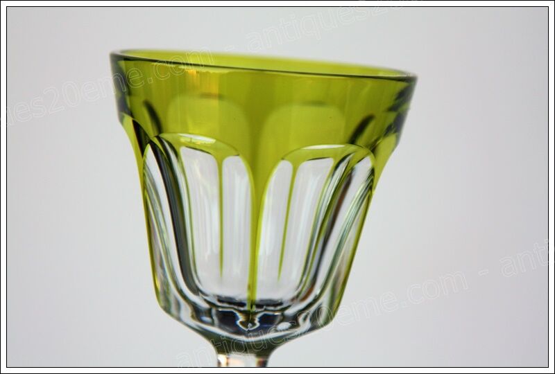 Wine glass of the Rhine Roemer Baccarat Crystal model Harcourt