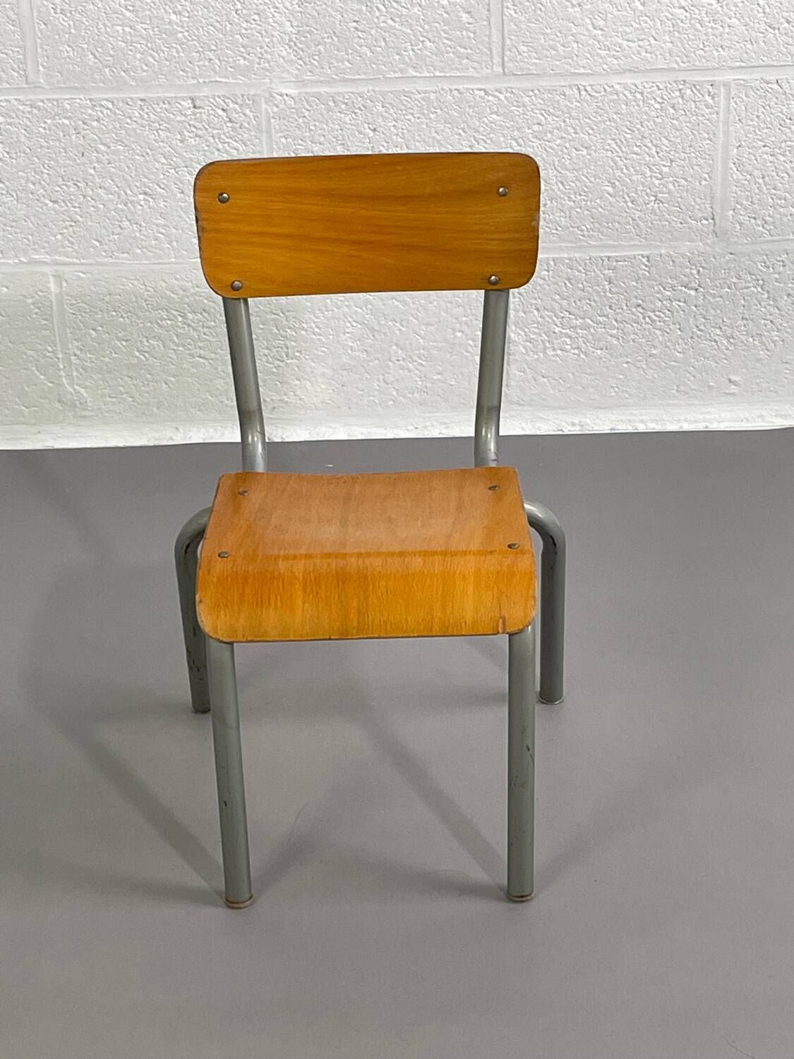 Mullca school chair