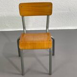 Chaise d’écolier Mullca