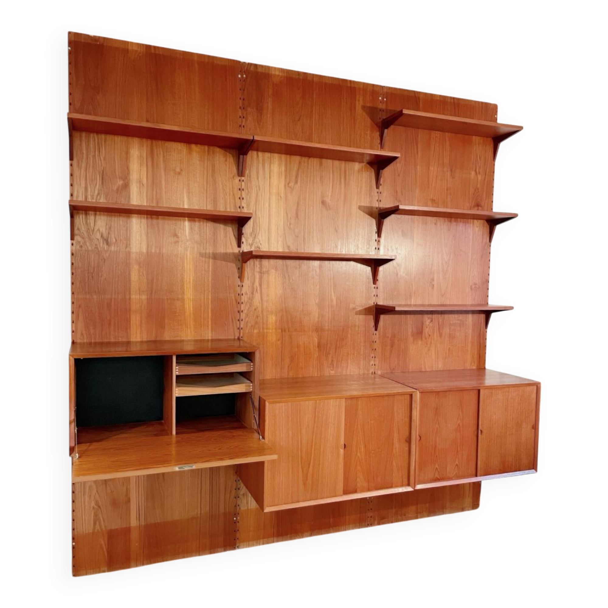 Wall unit - wall-mounted Poul Codavius