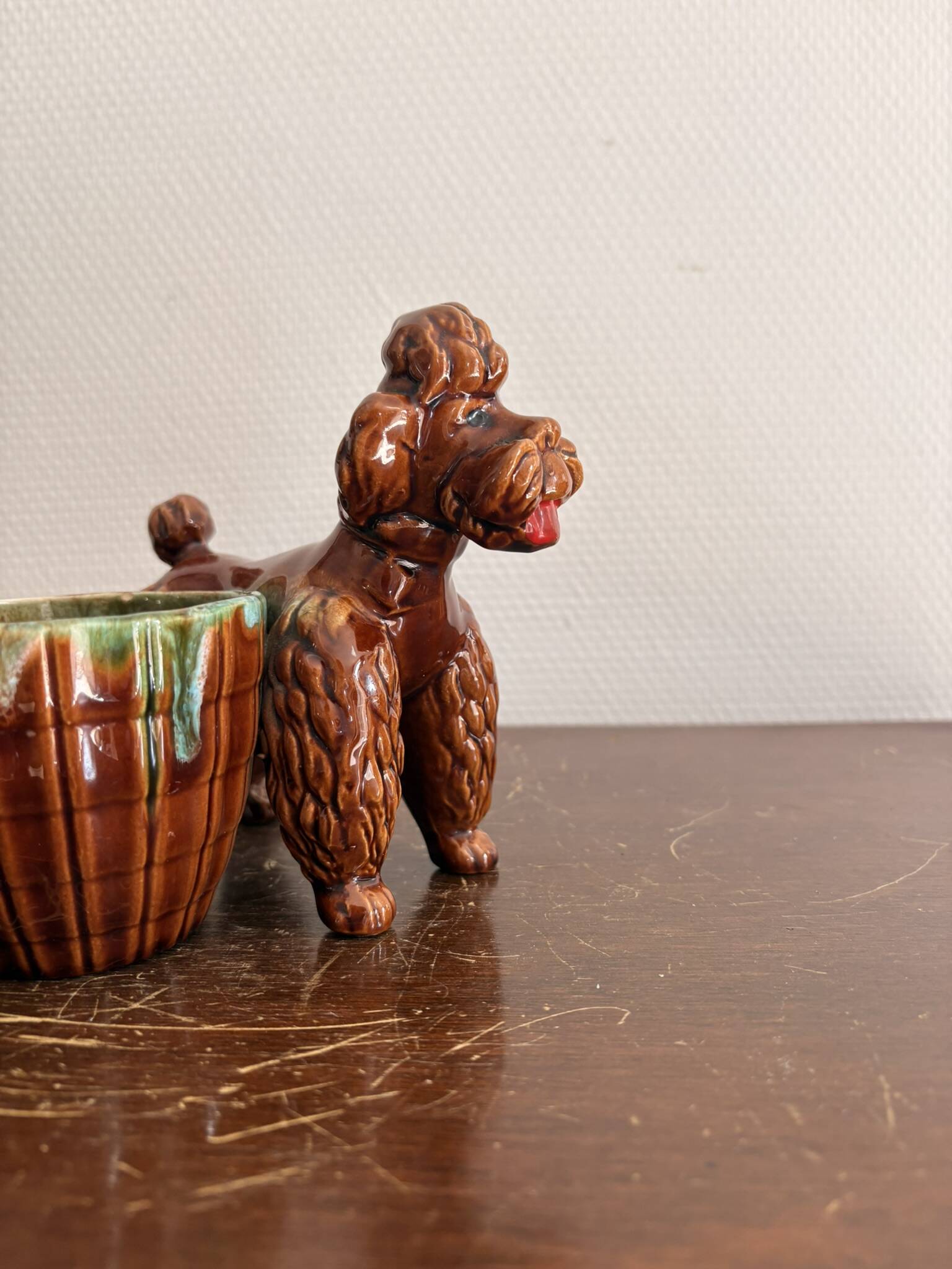 Vide poche, porte allumette en faïence caniche Ditmart Urbach