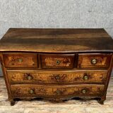 Louis XV period curved chest of drawers in walnut and elm burl circa 1750