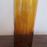 Vintage suze vase
