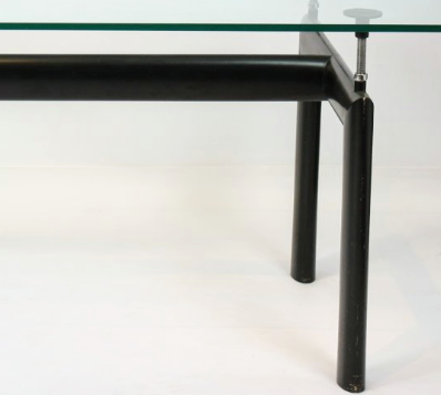 Table Le Corbusier edition Cassina 1970