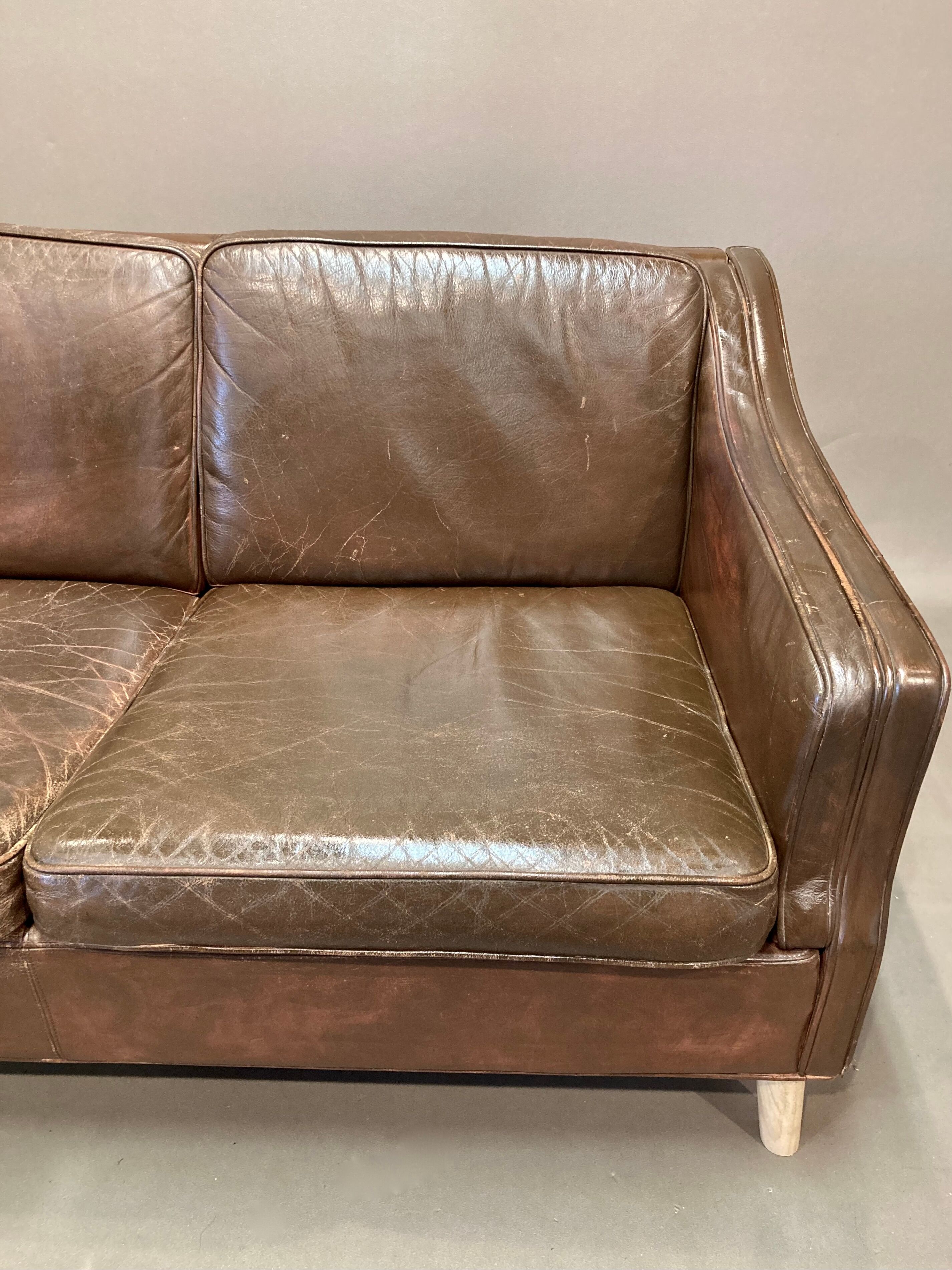 3-seater leather sofa Scandinavian design 1950