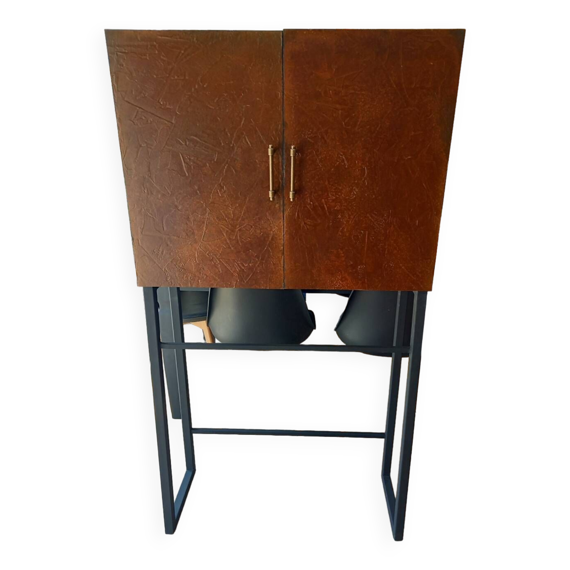 Cabinet/bar furniture
