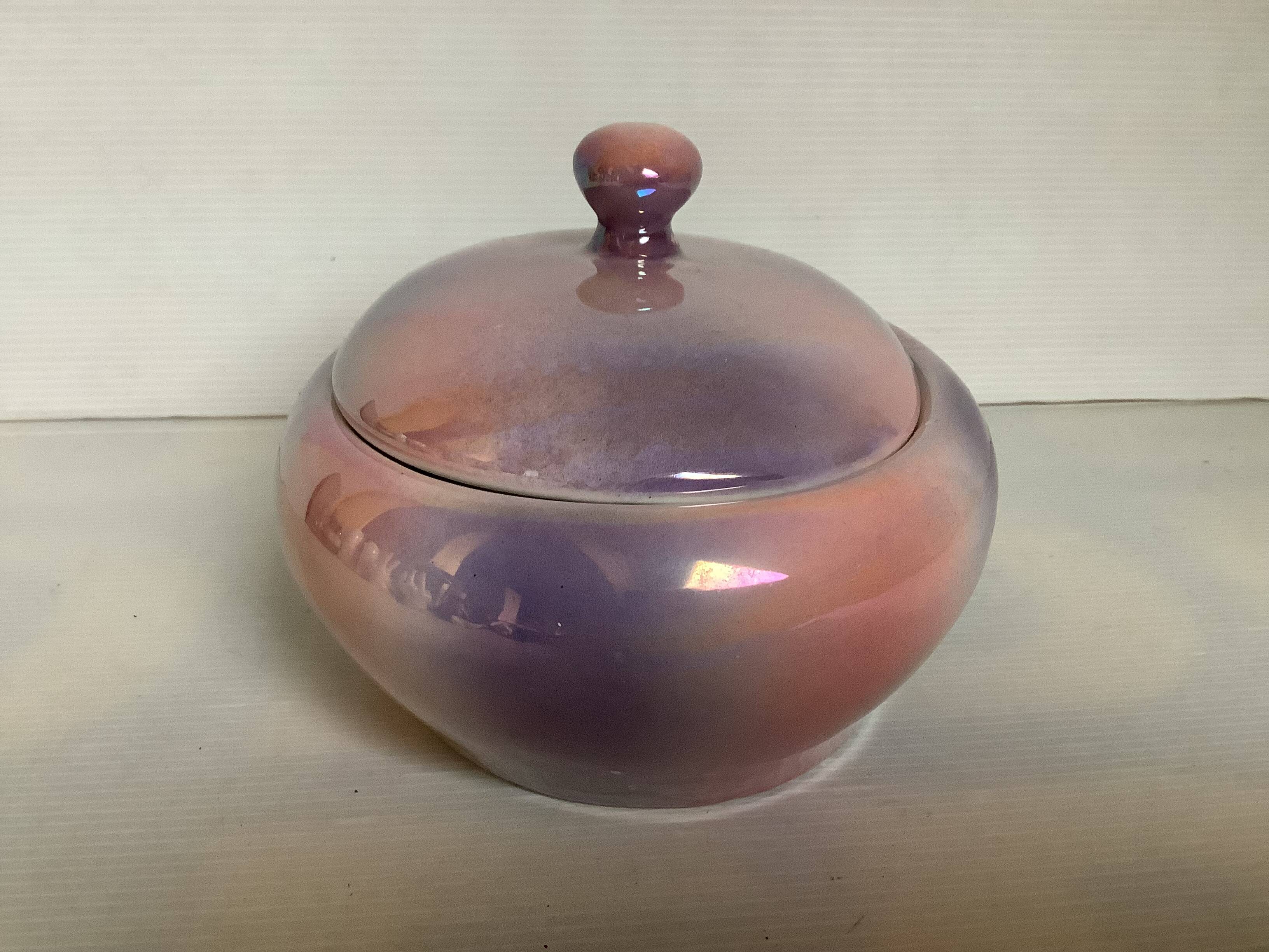 Oval box pink purple pearl iridescent 70s