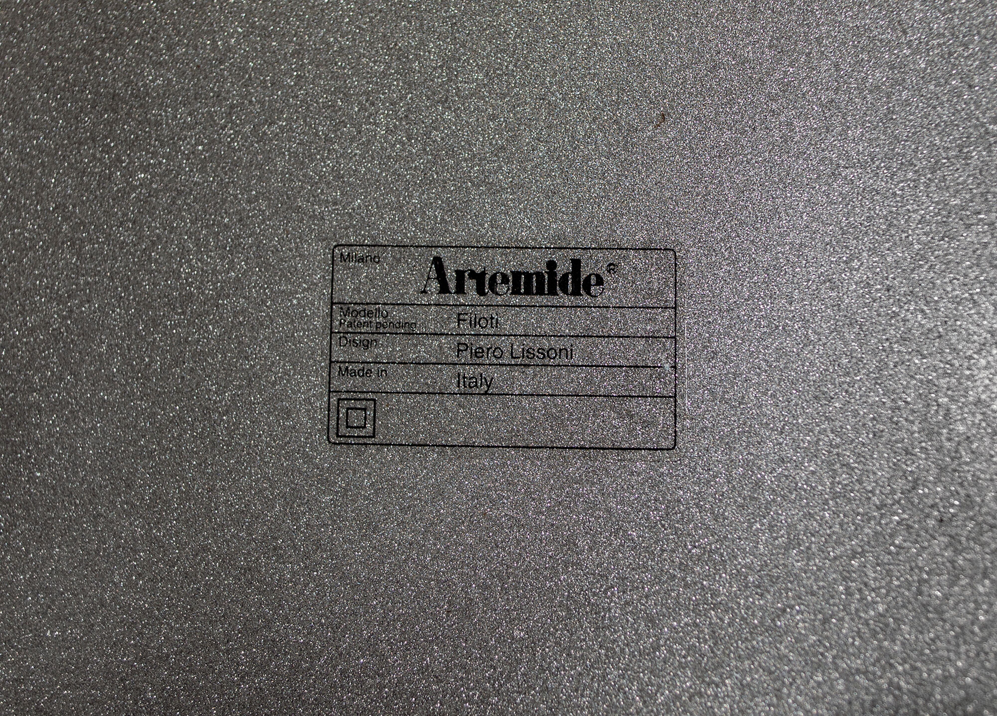 Floor lamp model Filoti by Piero Lissoni for Artemide Italia Year 1993
