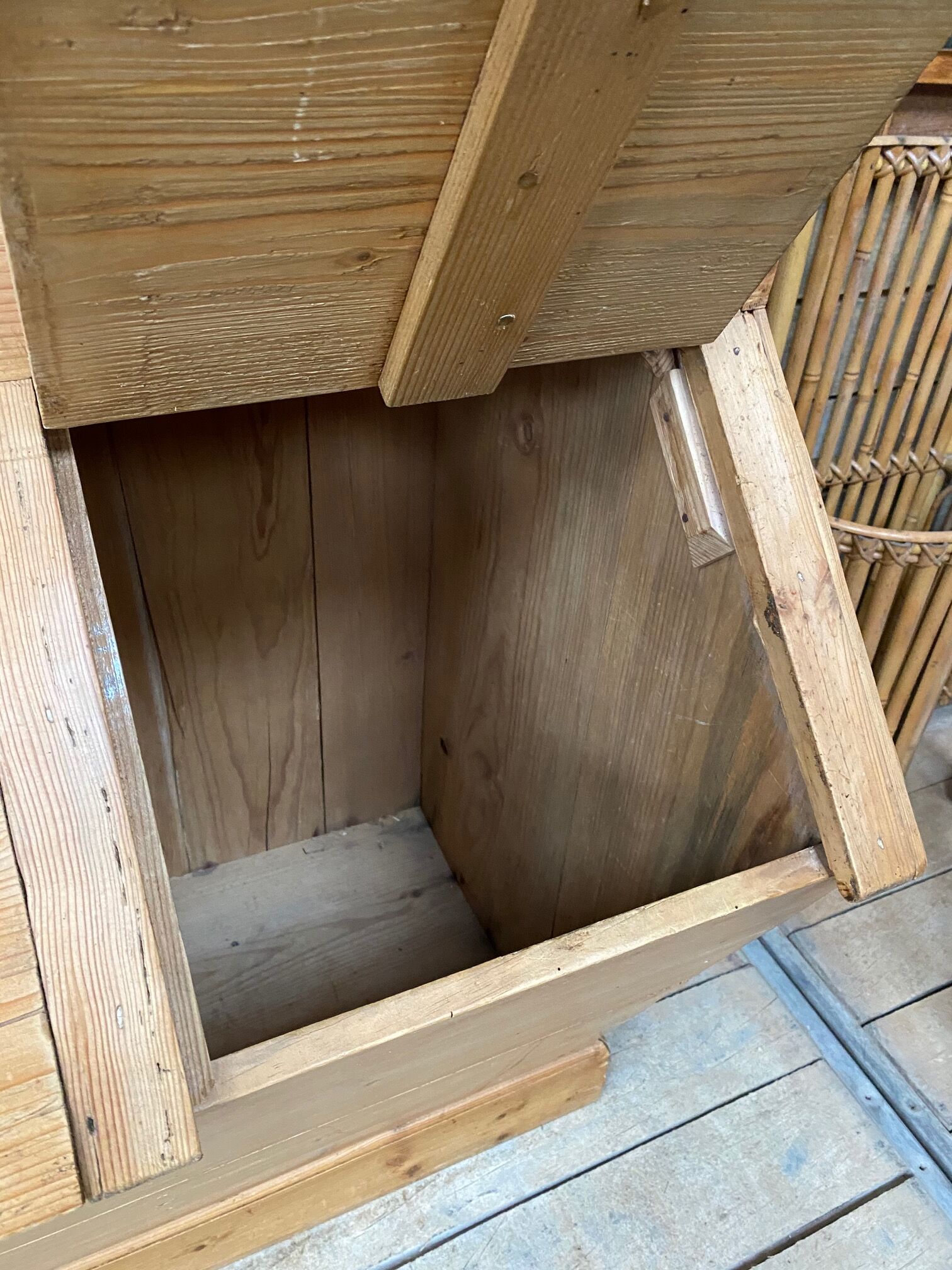 Meuble de grainetier