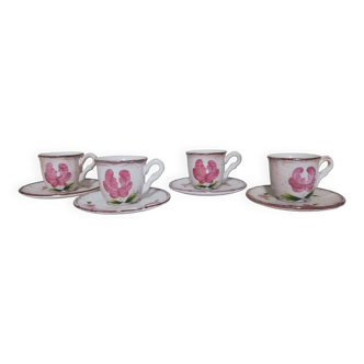 4 stoneware coffee cups