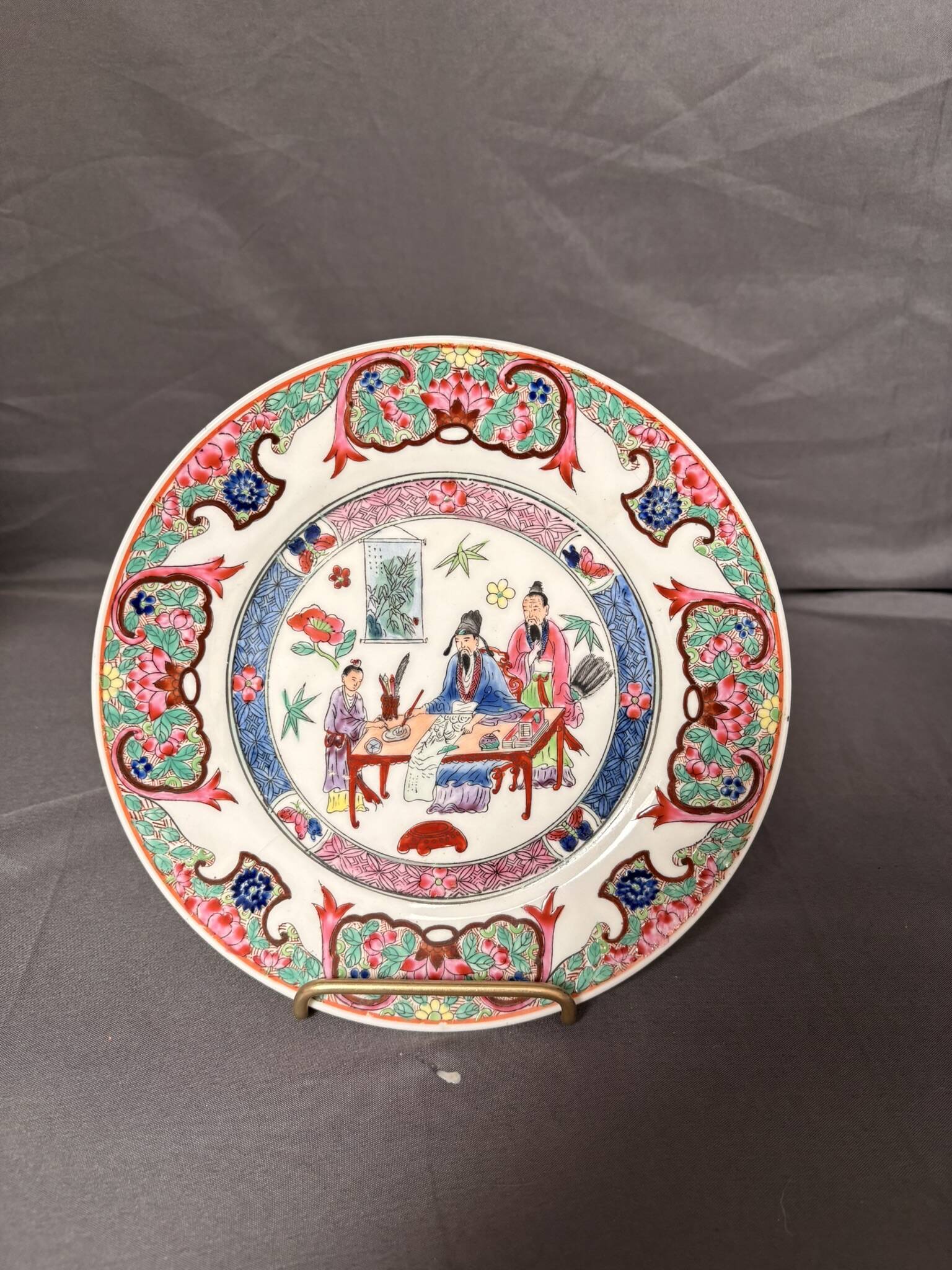 Vintage Decorative Plate MACAU 1950 Pink Japanese Porcelain 19cm