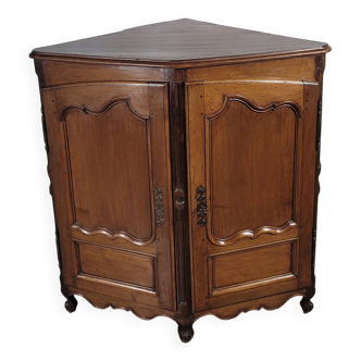 Louis XV period corner cabinet in walnut