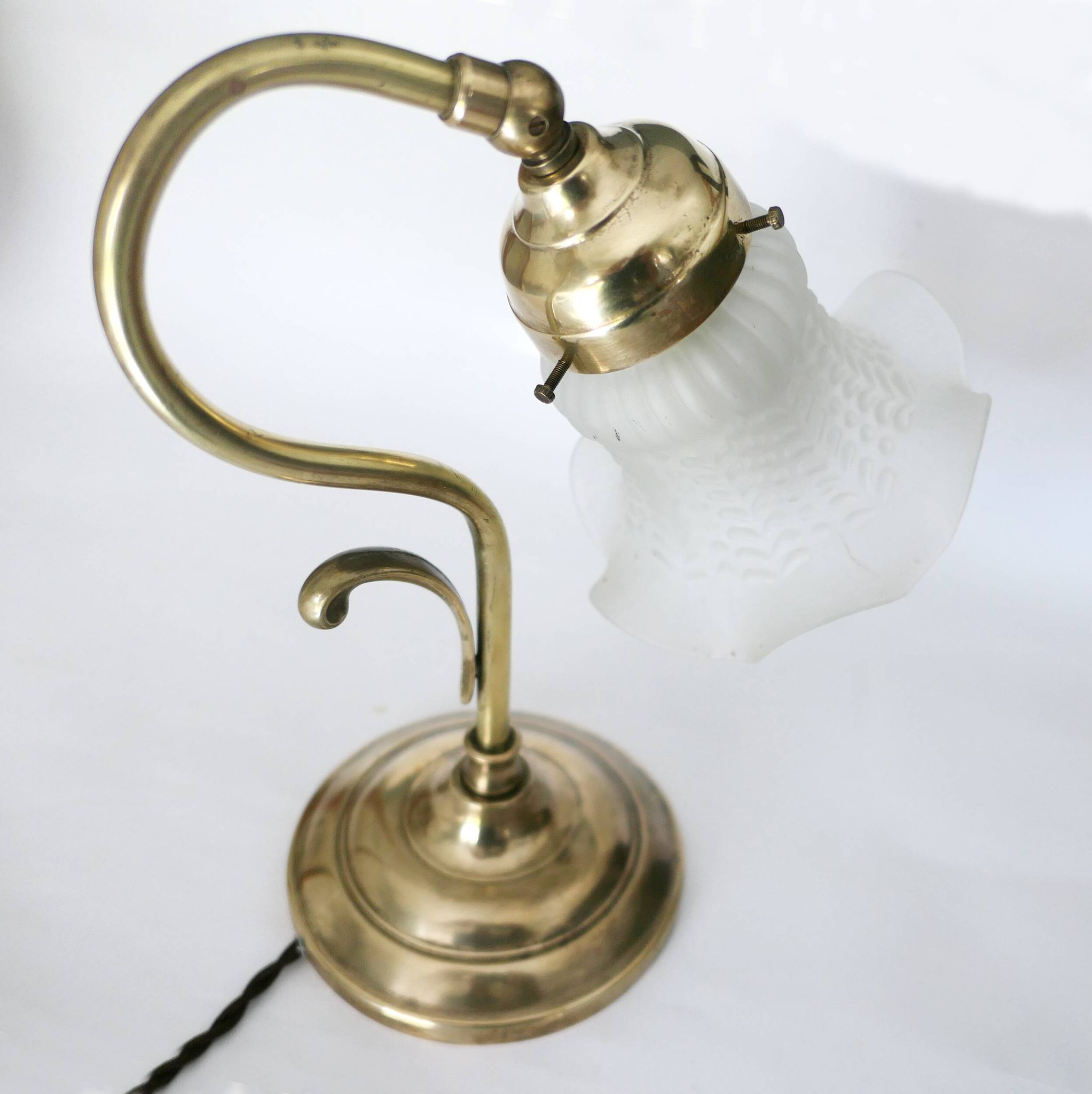 "swan neck" lamp in bronze and brass from 1900