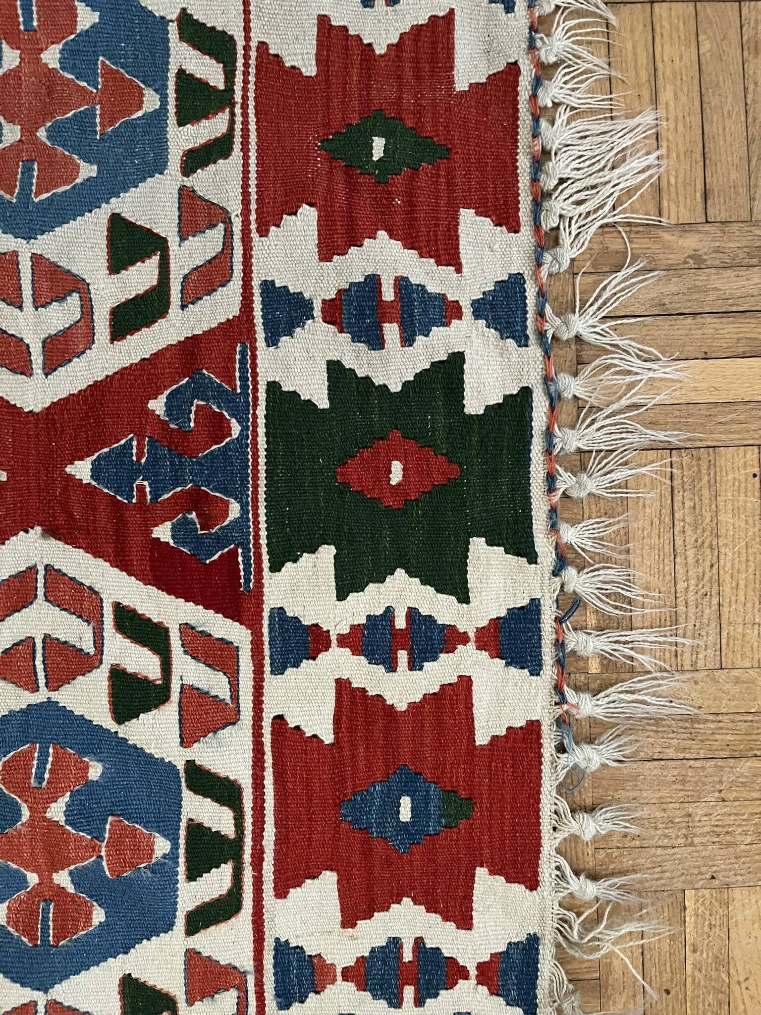 Ancient Turkish Kilim rug handwoven – geometric patterns 98x96 cm