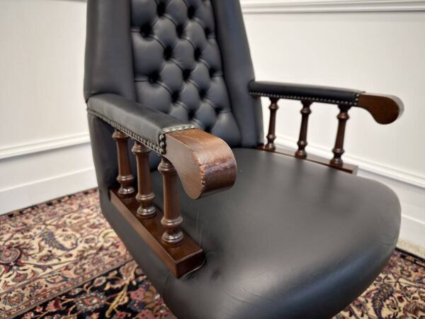 Chaise de bureau Chesterfield anglaise classique noire