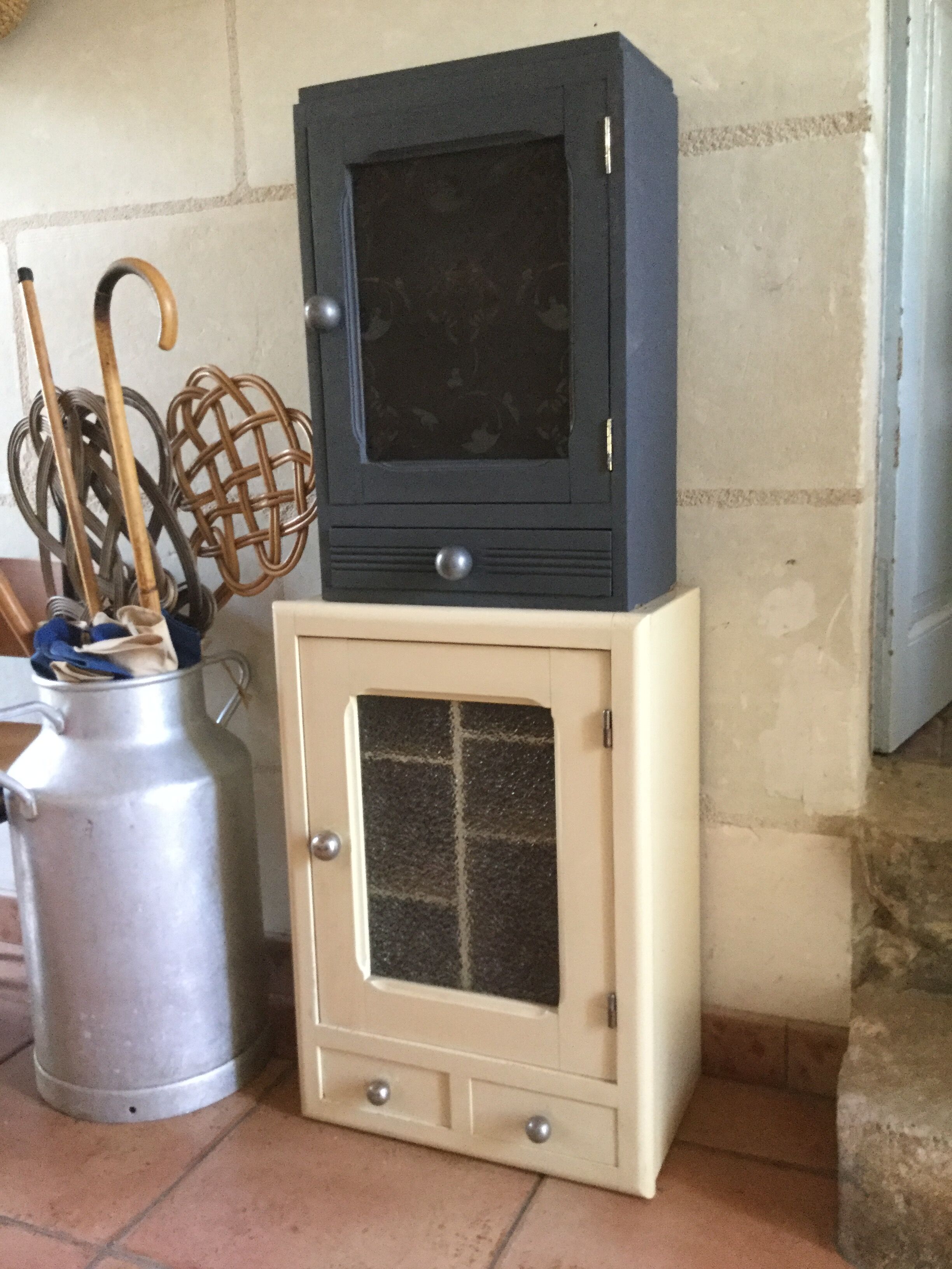 Mini white vintage wardrobe