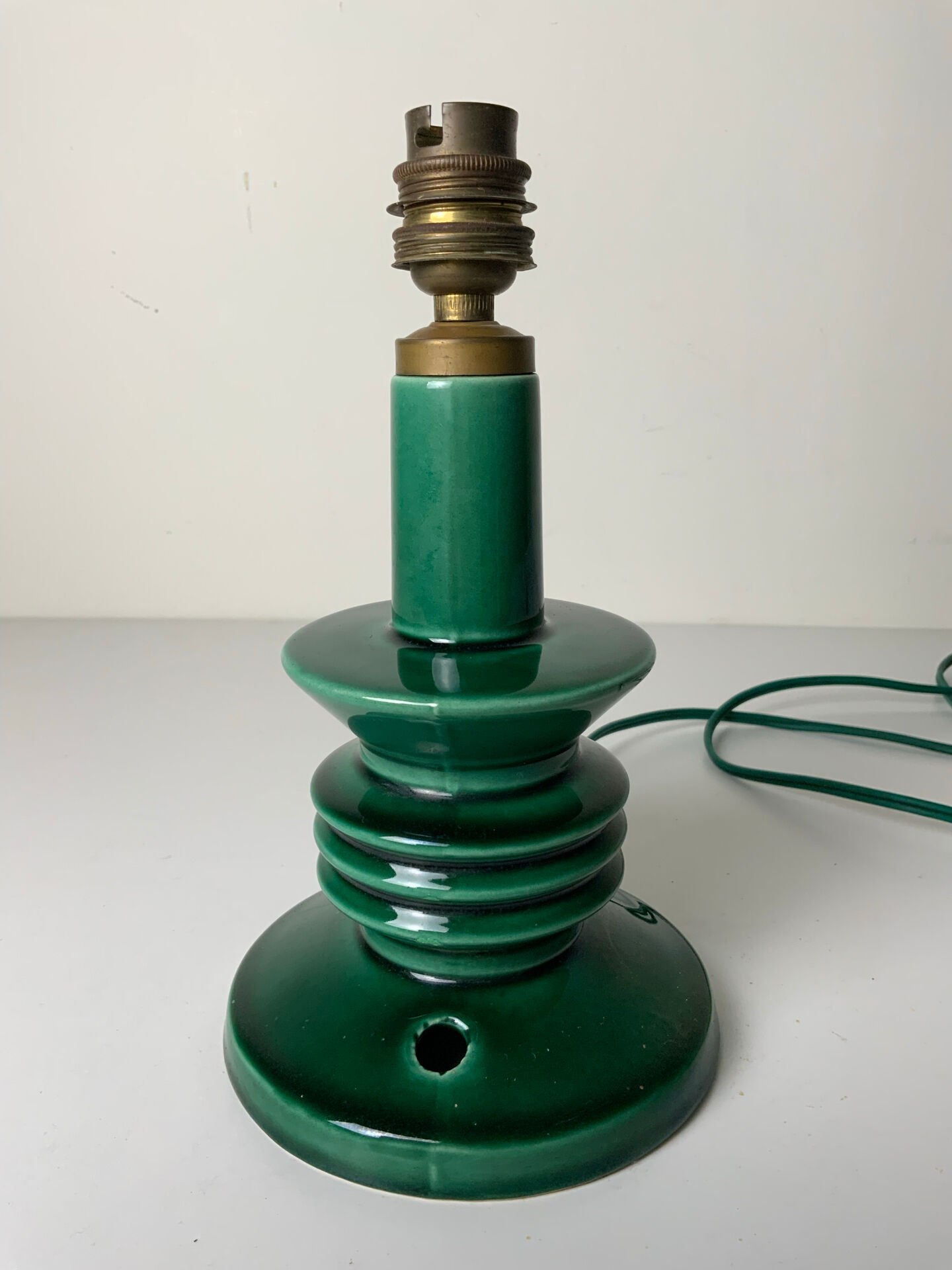 Ceramic lamp base