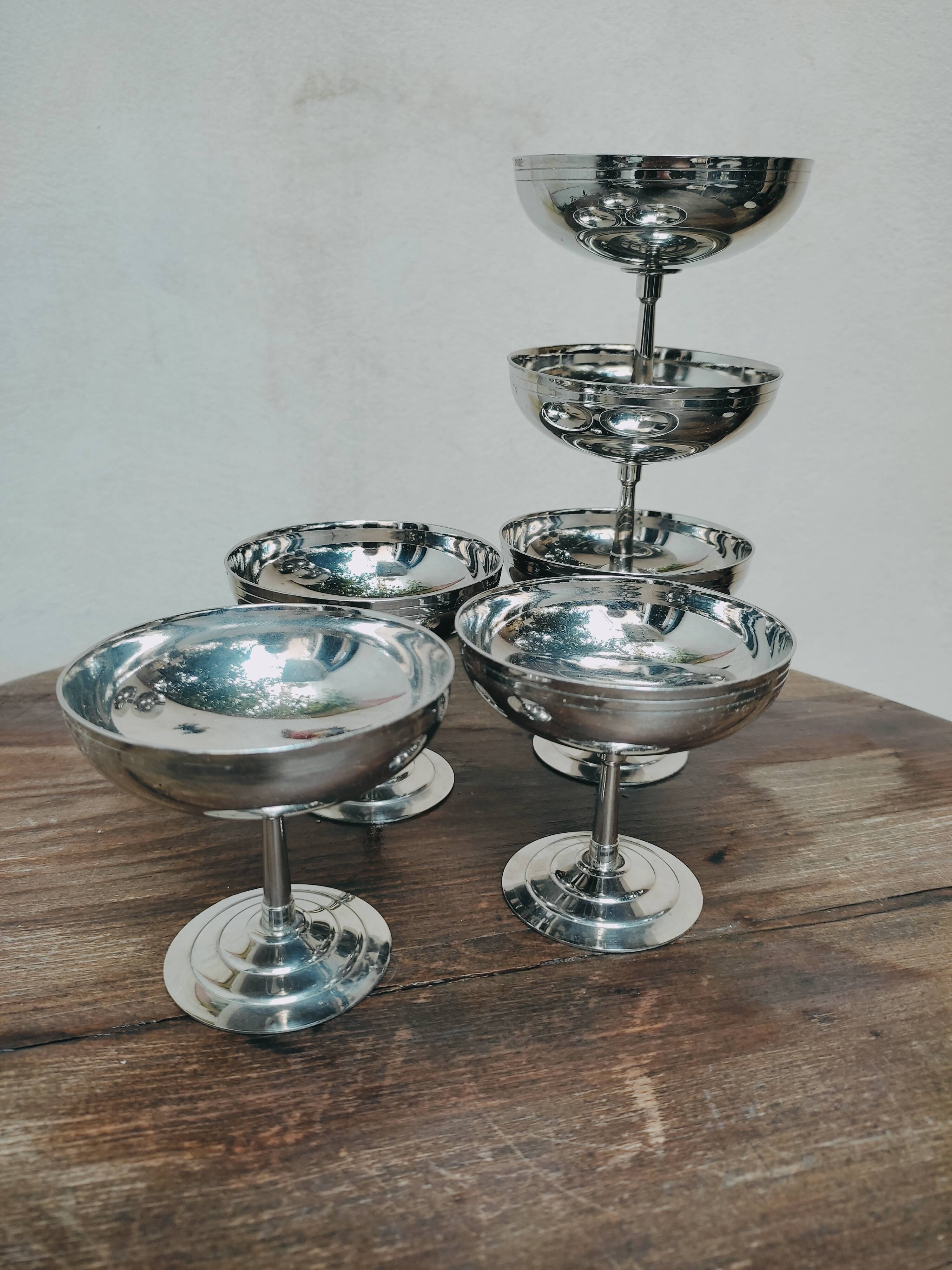 6 stainless steel standing dessert cups by Rémy letang