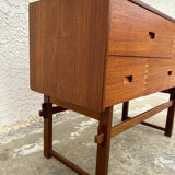 Scandinavian chest of drawers 4 drawers