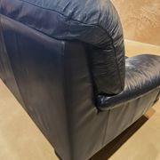 Leather sofa Nicoletti Salotti Italy Circa 1980