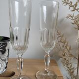 Duo of glass champagne glasses