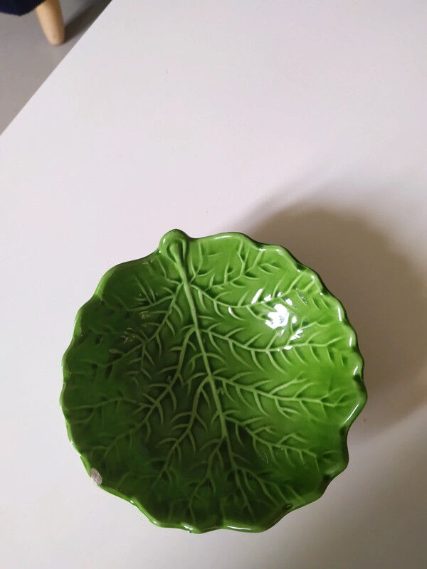 Slurry bowl leaf style