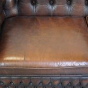 English Chesterfield 2.5 seater sofa in dark brown flamed cowhide leather