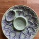 2 plates in artichoke slip