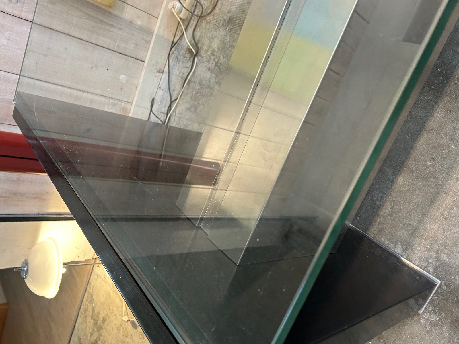 Desk T403 by Osvaldo Borsani for Tecno, 1970s