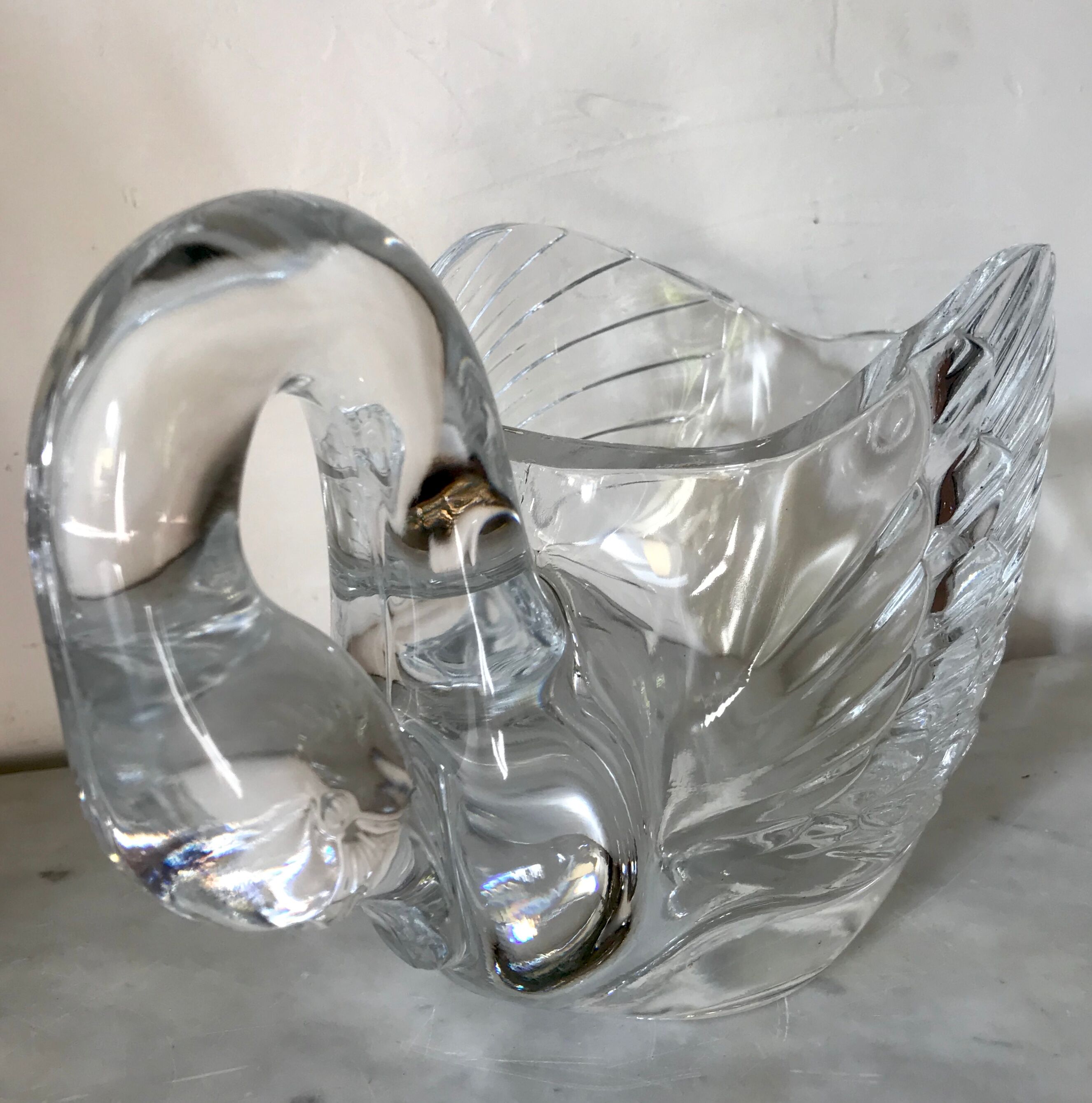 Crystal swan cup