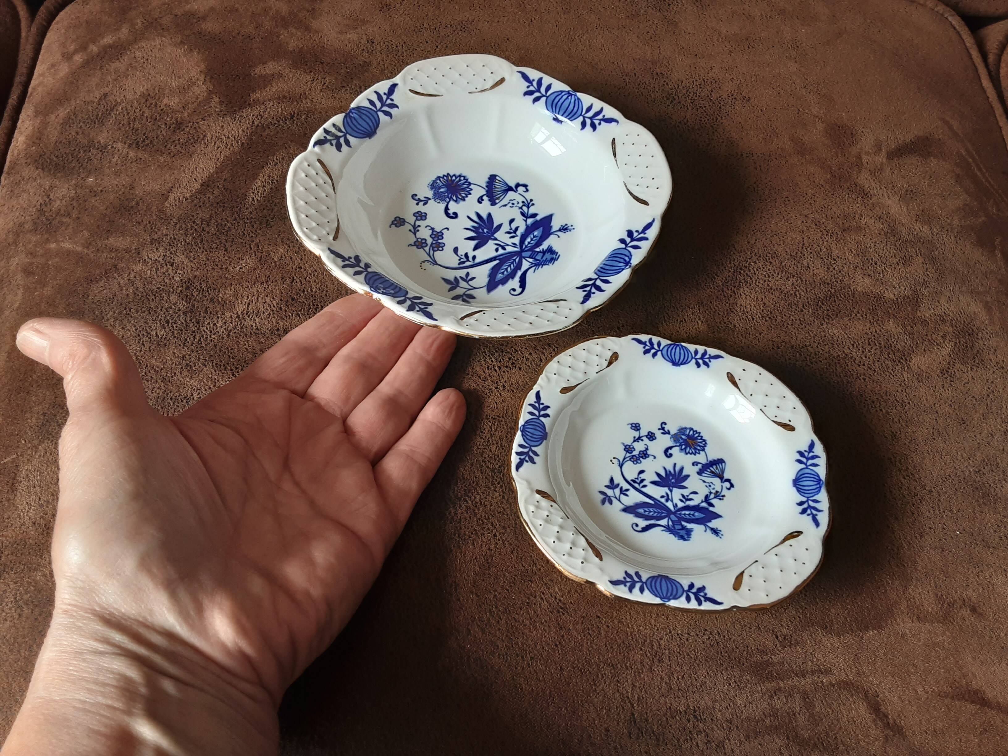 Set of 2 Ceroc cups Romania