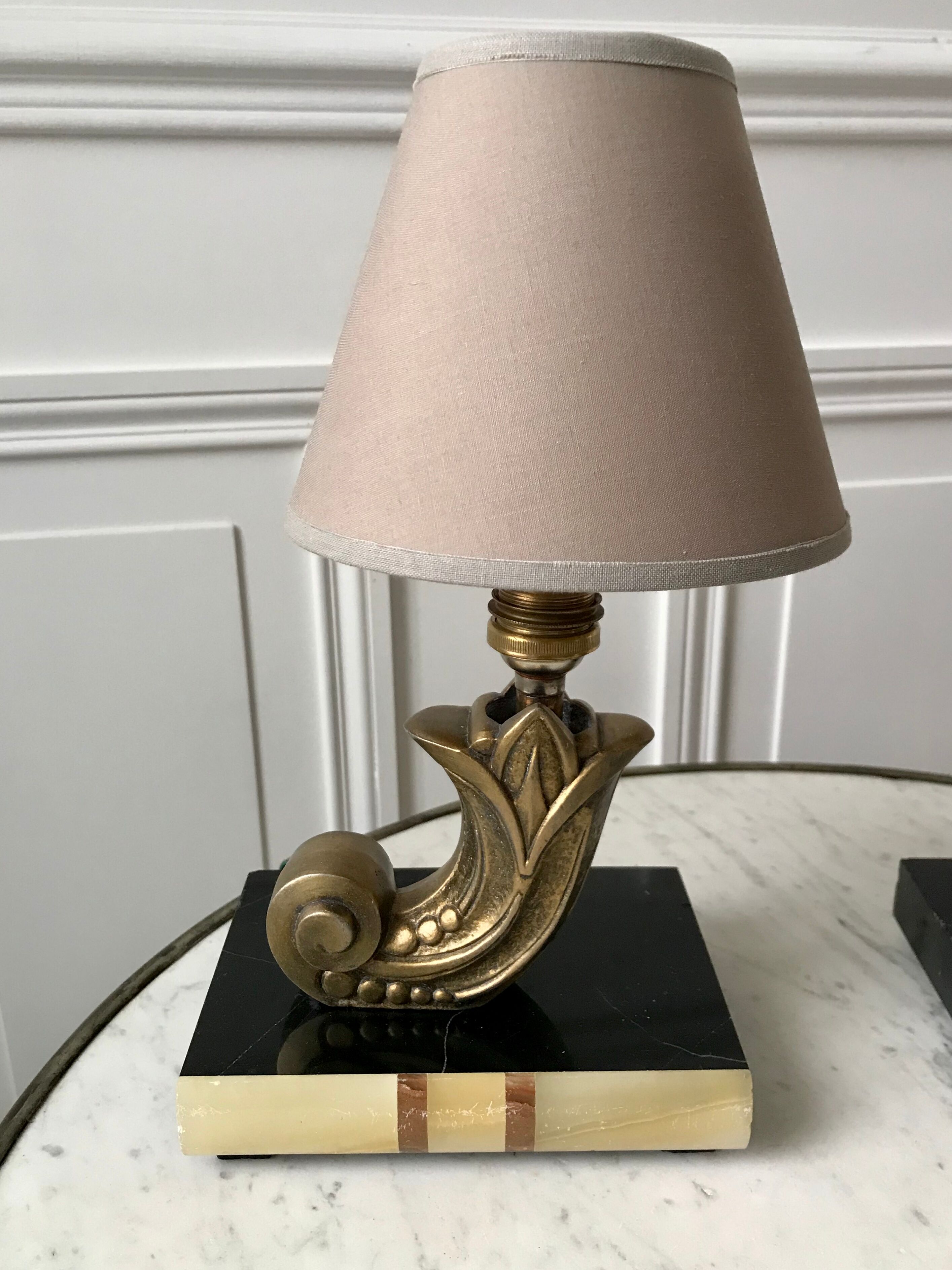Pair of bronze and marble lamp art deco 30s