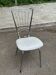 Chaise scandinave vintage acier et cuir blanc 1950