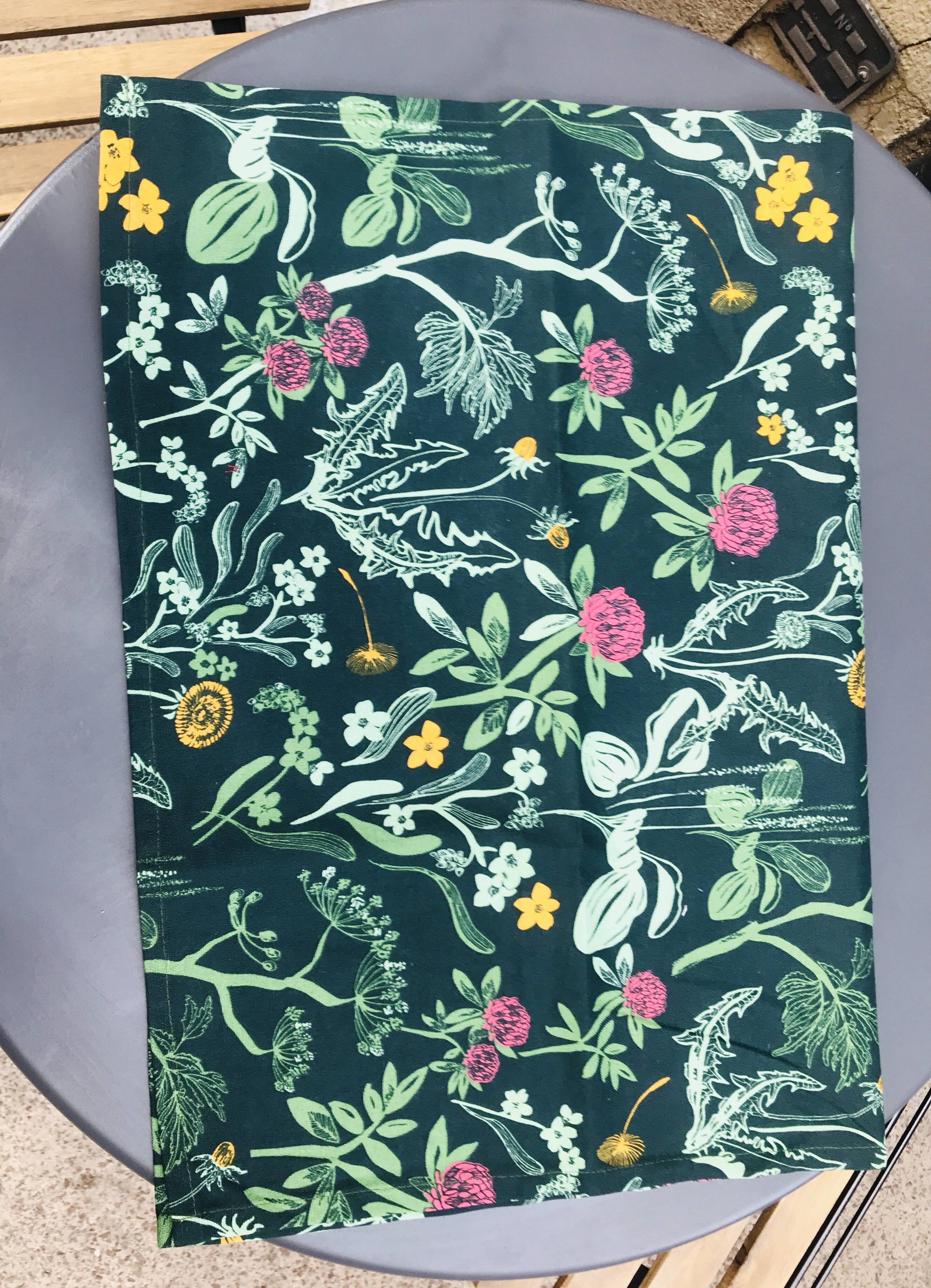 Field flowers tea towel