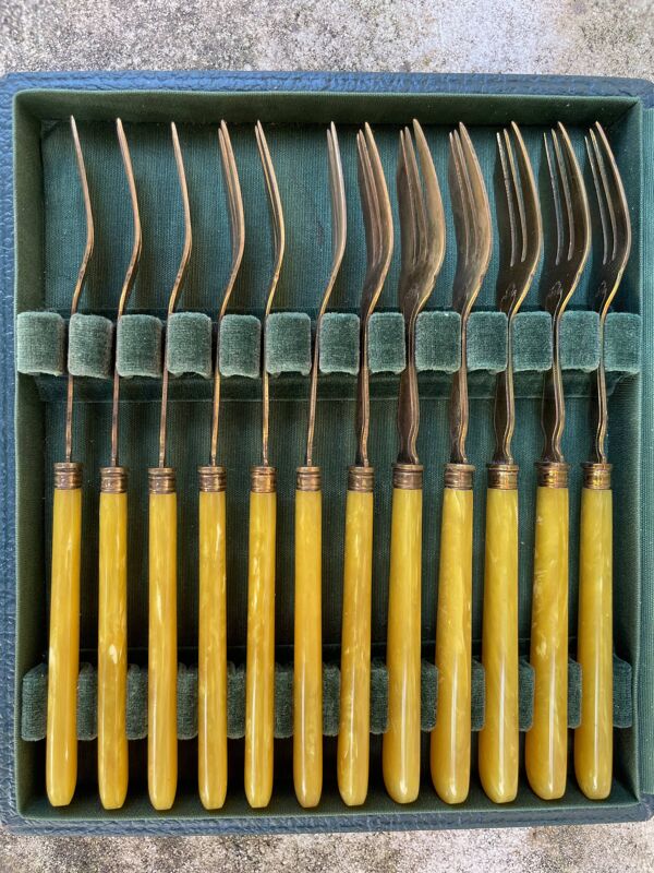 Lot de 12 fourchettes à dessert anciennes Leverrier Leduc & Cie