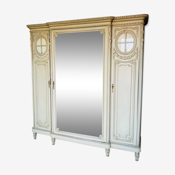 Armoire