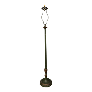 Lampadaire en bois laqué vert