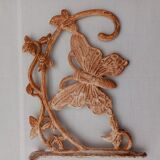 Set of 3 pretty cast iron hooks